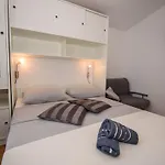 Apartment Marina-5 By Interhome *