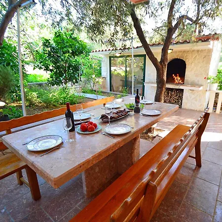 Apartmán Marina-5 By Interhome *