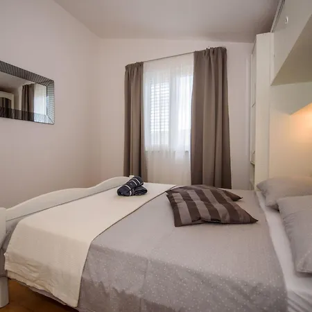 Marina-5 By Interhome * Rogoznica