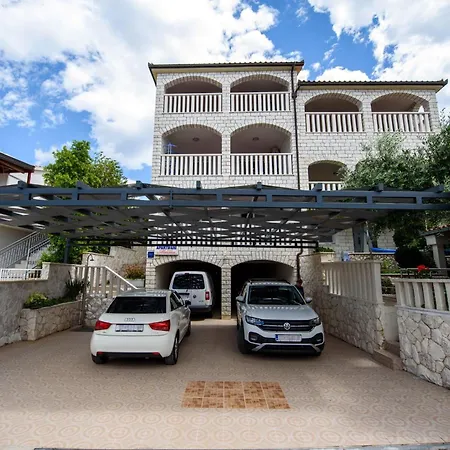 Apartmán Marina-5 By Interhome