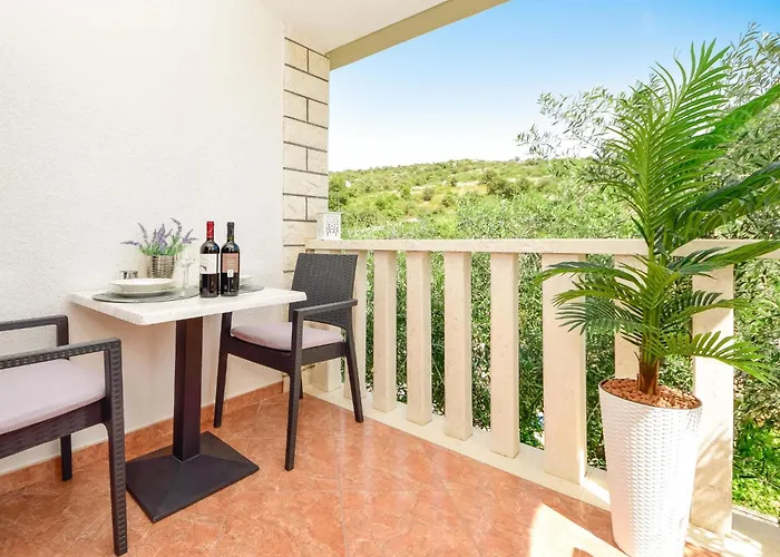 Marina-5 By Interhome