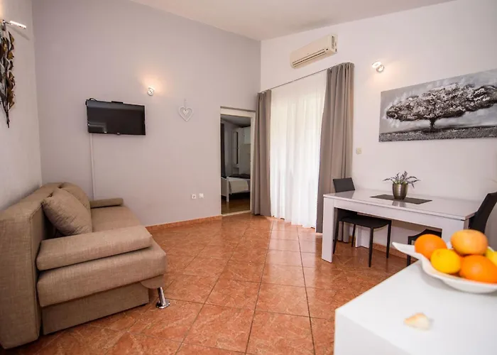 Marina-5 By Interhome Apartman Rogoznica